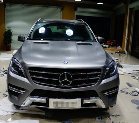 Pintura para automóviles de color metálico práctico inodoro, pintura en aerosol de color plateado para automóviles SGS