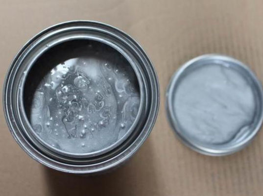 Pintura para vehículos metálicos duraderos inodoros resistente al moho Pintura para carrocerías de automóviles de plata