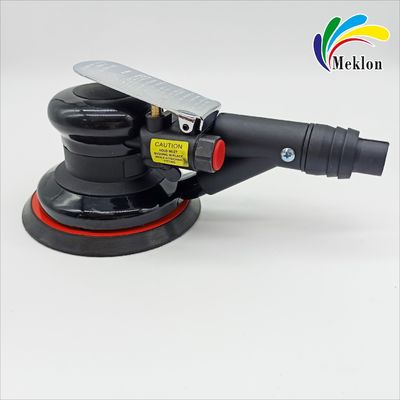 Salón de exposición digno de terminar con nuestros suministros profesionales de detalle de automóviles