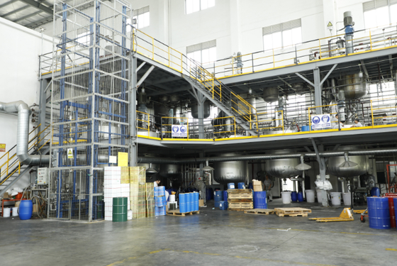 Pintura de automóvil roja transparente ultra duradera, de secado rápido y resistente a los rayos UV