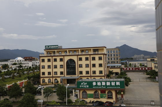 Performance de grado industrial y recubrimiento de alto brillo resistente a las astillas para obtener resultados superiores pintura de automóvil azul